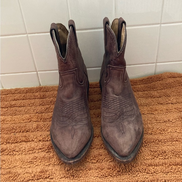 Women’s Frye “Billy” Short Western Boot 6.5 - Picture 3 of 9